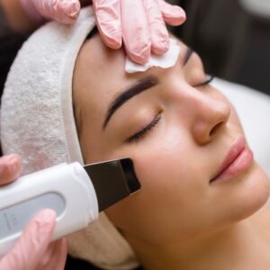 TRATAMIENTO FACIAL PREMIUM + BÓTOX TERCIO SUPERIOR